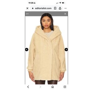 HATCH The Teddy Coat Women‎ One Size Cream Hooded Snap Front Fleece